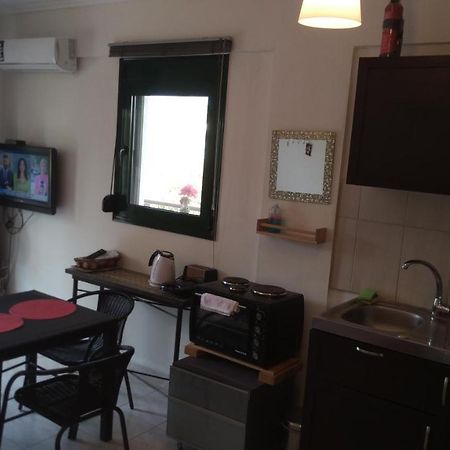 Garden Maisonnette 2-Bedrooms Sleeps 6 Adults 200M From Sandy Beach Asprovalta Bagian luar foto