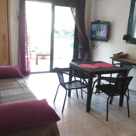 Garden Maisonnette 2-Bedrooms Sleeps 6 Adults 200M From Sandy Beach Asprovalta Bagian luar foto
