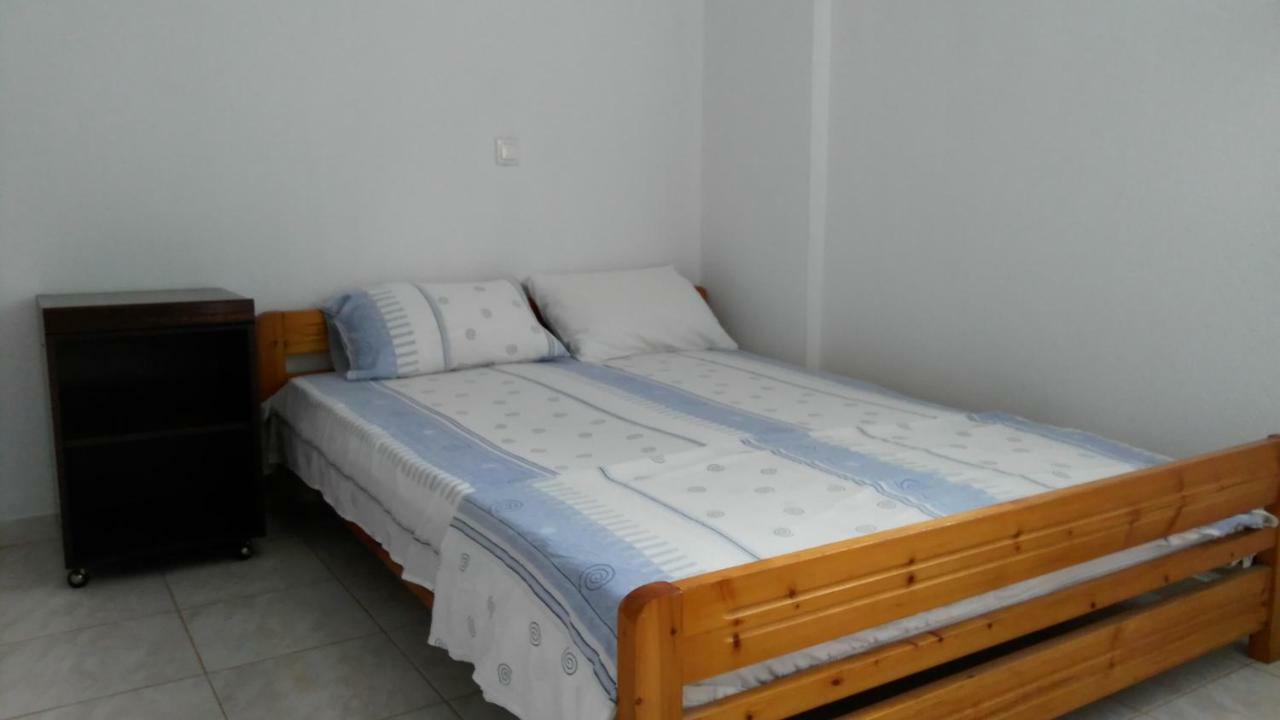 Garden Maisonnette 2-Bedrooms Sleeps 6 Adults 200M From Sandy Beach Asprovalta Bagian luar foto