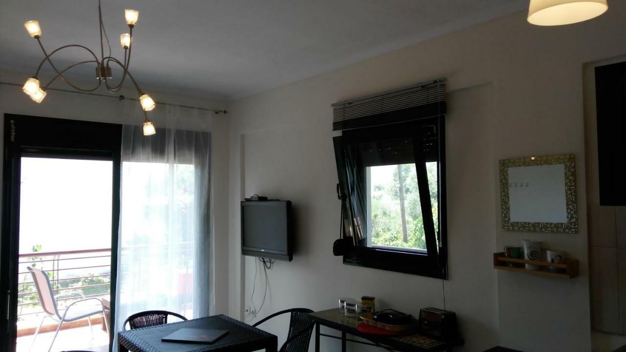 Garden Maisonnette 2-Bedrooms Sleeps 6 Adults 200M From Sandy Beach Asprovalta Bagian luar foto